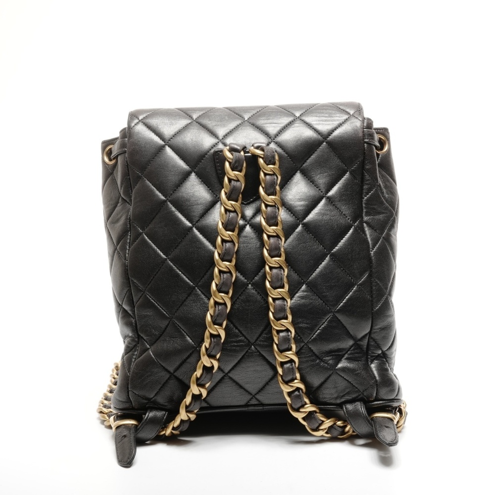 CHANEL No. 3 1994-1996 Lambskin Duma Matelasse Backpack/Daypack in Black - Picture 2 of 15